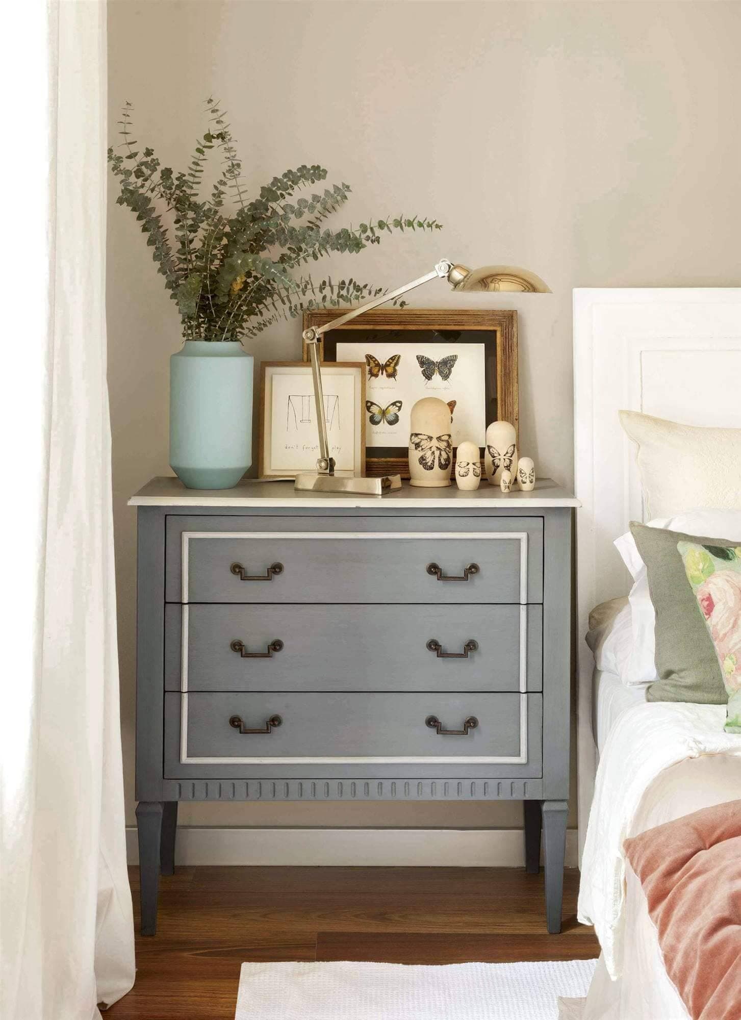 imagen de Cómo pintar un mueble con tinta para madera