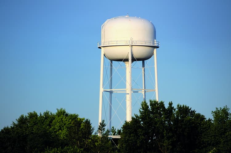 Imagen 5ebee79786239_9200tanqueagua.jpg