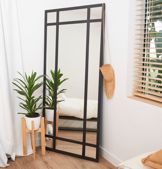 Imagen 61e70fd728261_mp-negro.png