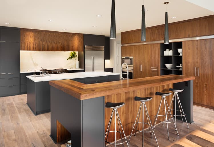 Imagen 5e8ce0f898aec_varathanepoliinterior1.jpg